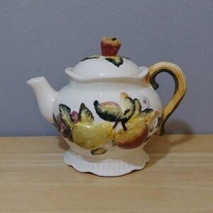BICO China Harvest Fruit Berries Leaves Fall Ceramic Teapot